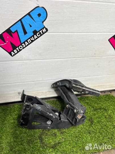 Подножка Dodge Ram 5 DT 2019