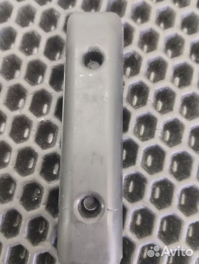 Kawasaki zzr 600 направляющая цепи грм