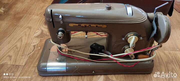 Электрическая швейная машинка Тула. Модель 1