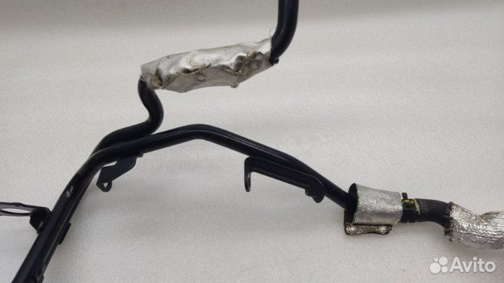 Трубка системы охлаждения Audi Q8 4MN dhxa 2019