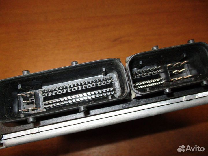 Блок управления двигателем Infiniti FX (S50)