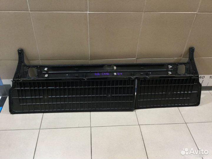 Пол багажника Jeep Grand Cherokee WK2 2010