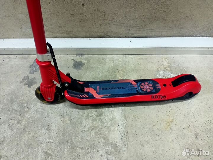 Детский электросамокат