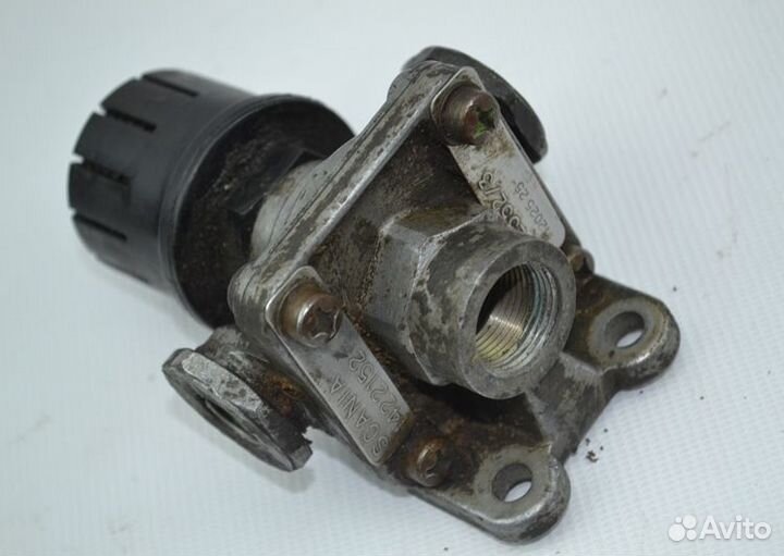 Кран ускорительный тормозной scania G-series (01.0