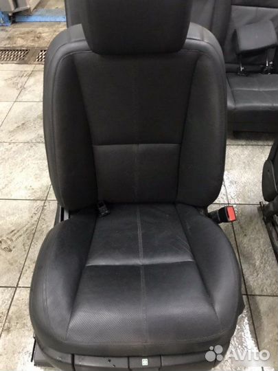 Сиденья Mercedes-Benz S Class W221