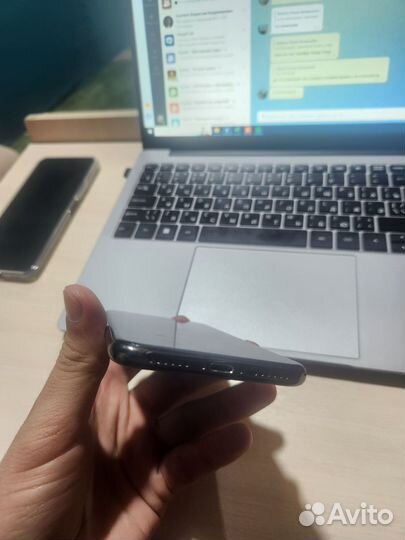 iPhone X, 256 ГБ