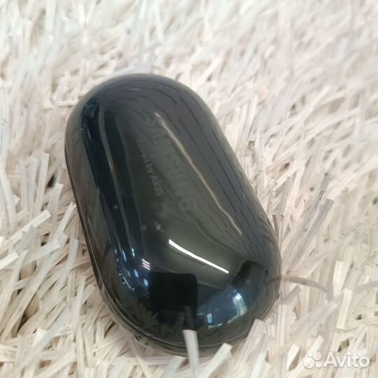 Bluetooth-наушники Samsung Galaxy Buds + (Ч19)