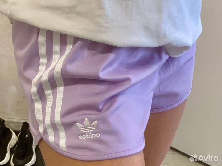 Шорты adidas женские