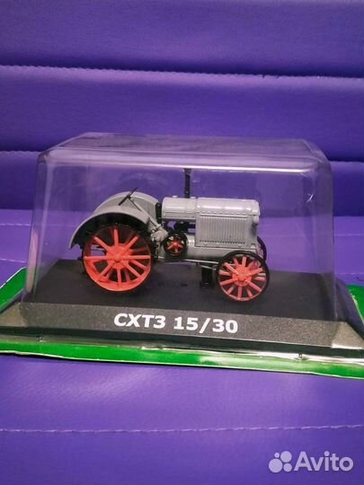 Модель трактора