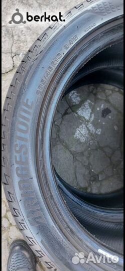Bridgestone R184 235/40 R18