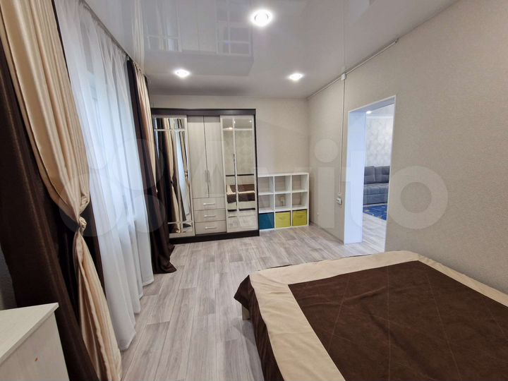 Дом 82 м² на участке 4 сот.