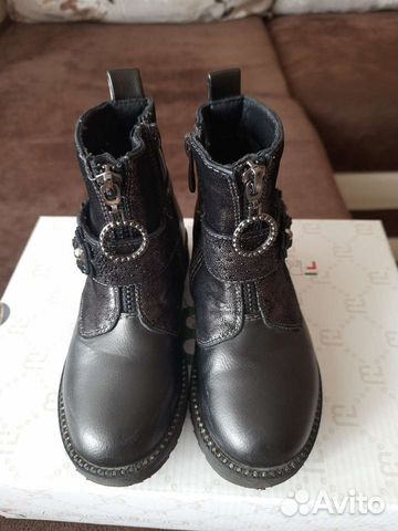 Ботинки демисезонные для девочки 28 размер