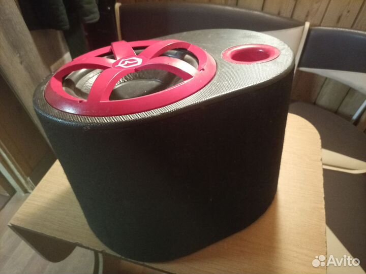 Активный сабвуфер ural