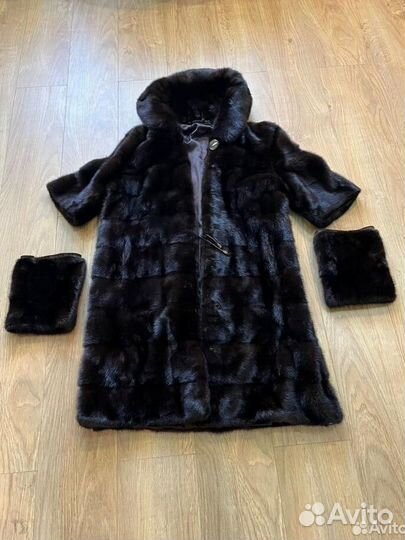 Шуба норковая с капюшоном новая