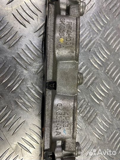 Коллектор впускной правый Land Rover Range Rover