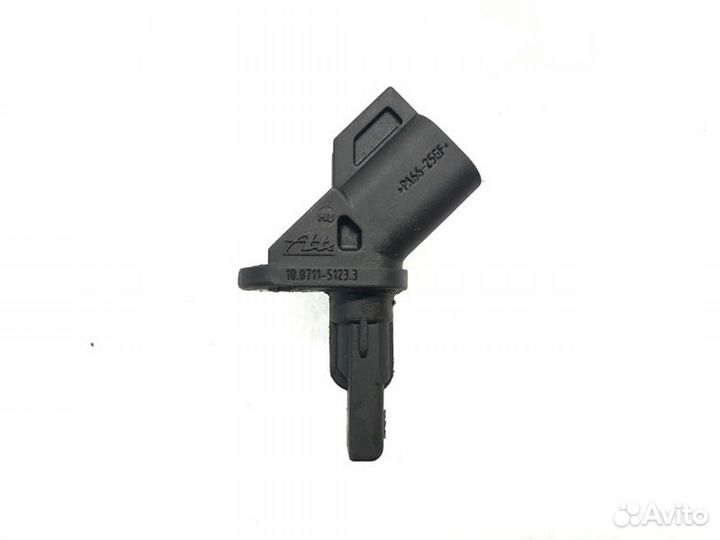 Датчик ABS передний левый Mazda 3Bl седан 1.6 2011