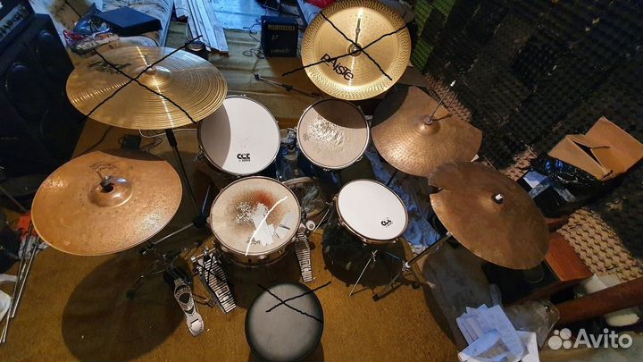 Электрогитары,ударные,барабаны