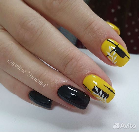 Маникюр, педикюр, наращивание ногтей