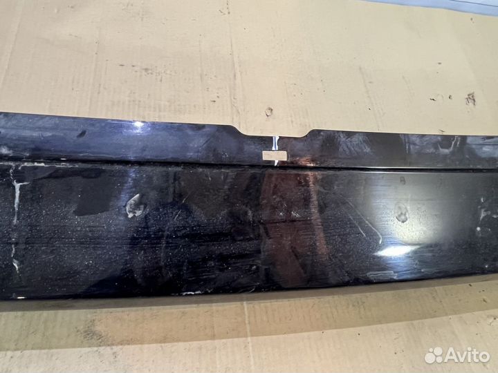 Бампер задний Volkswagen Transporter