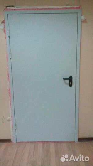 Двери противопожарные, технические металлические