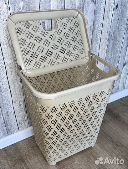 Корзина для белья,большая
