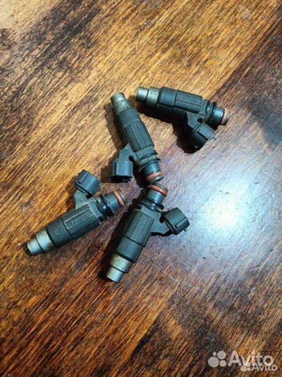 Форсунка топливная Mitsubishi CDH166