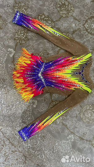 Купальник гимнастический для выступлений 110