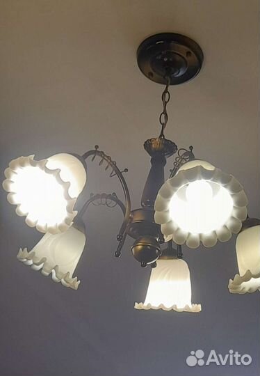 Люстра потолочная бу