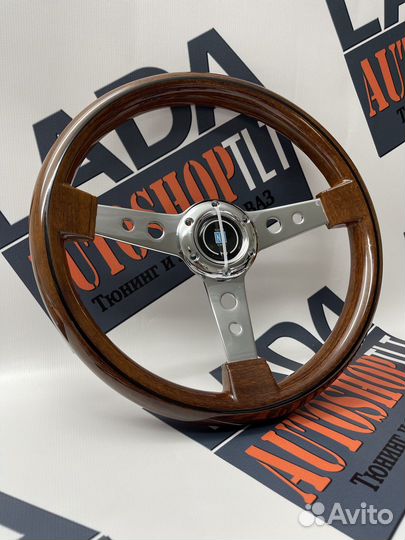 Спортивный руль “Nardi”