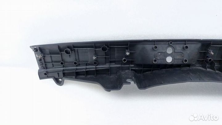 Кожух замка багажника Nissan X-Trail T31 MR20DE