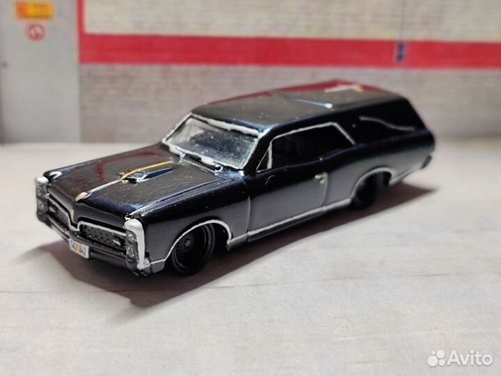 Hot wheels Pontiac GTO custom hearse