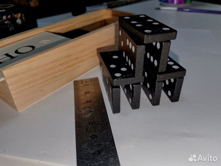 Домино игра