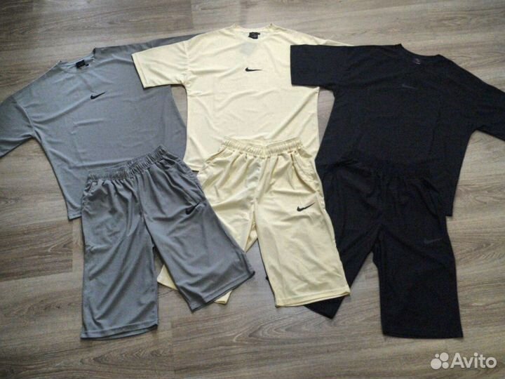 Костюм Nike футболка и шорты
