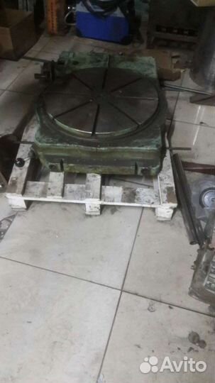 Стол поворотный ф-600мм б.у