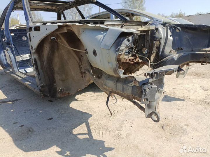 Лонжерон правый Audi 80 1 седан рм 1 1990