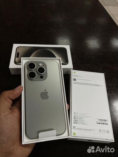 iPhone 15 Pro, 256 ГБ