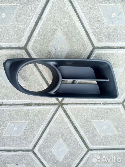 Рамка под противотуманные фары