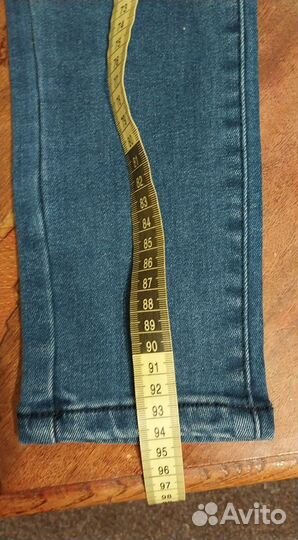 Джинсы новые