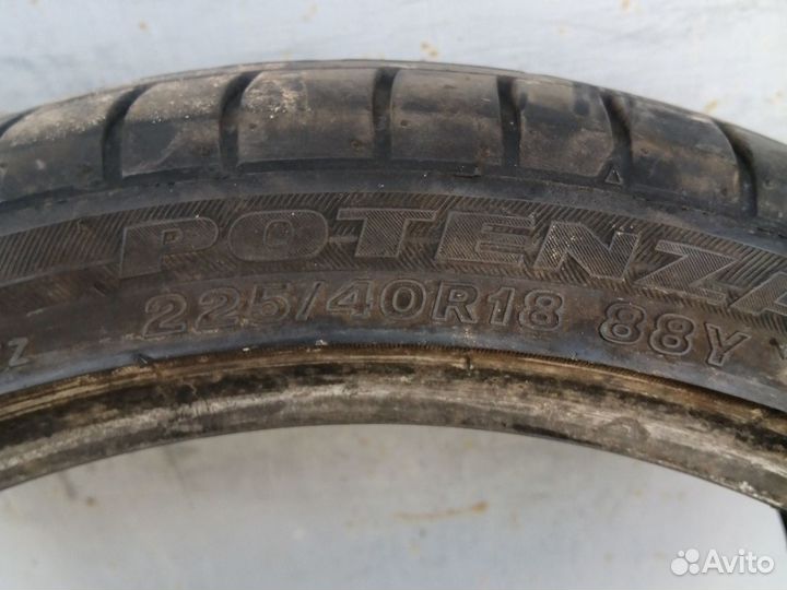 Bridgestone Potenza RE050A 225/40 R18