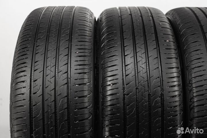 Goodyear EfficientGrip Performance SUV 225/55 R19 99V