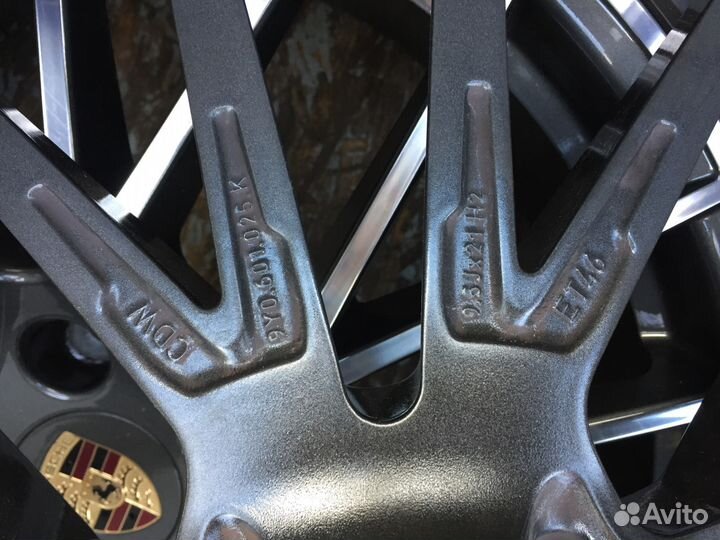 Оригинальные колеса Porsche Cayenne 3 R21