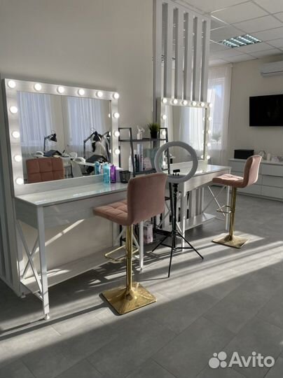 Место бровиста/ визажиста в аренду