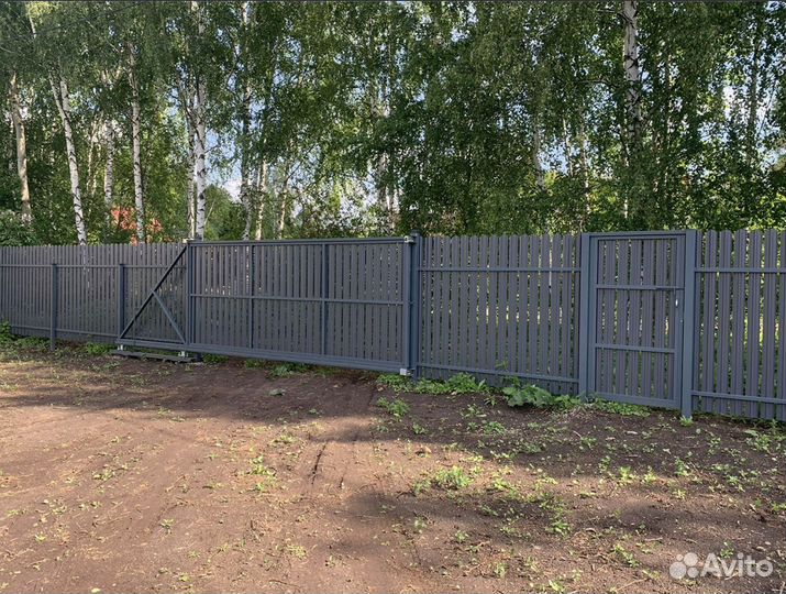 Откатные ворота с забором