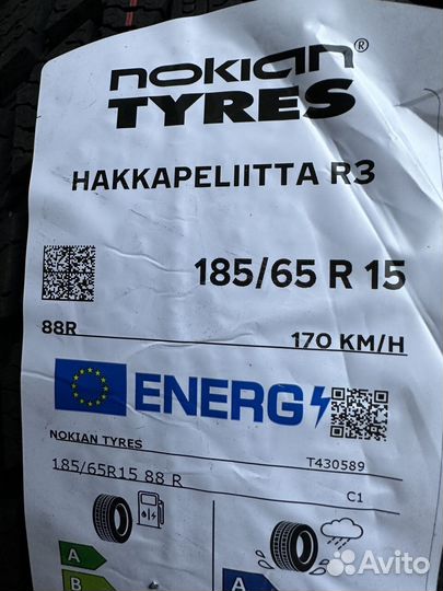 Nokian Tyres Hakkapeliitta R3 185/65 R15 92R