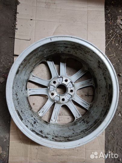 Диск колесный литой R17 Volkswagen Passat CC