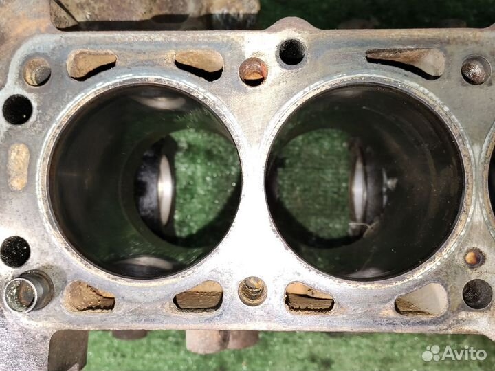 Блок двигателя daewoo nexia 1.5 G 15 MF