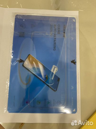 Гидрогелевая пленка на Айфон 11pro новая