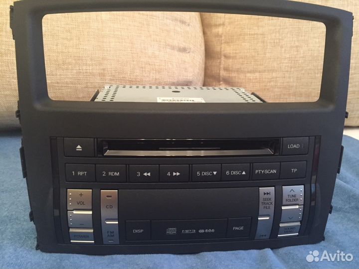 Автомагнитола от паджеро 4 оригинал