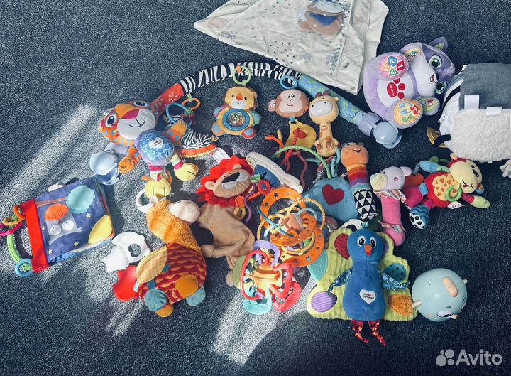 Игрушки пакетом развивающие