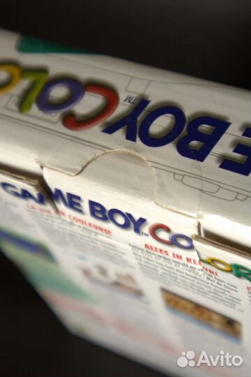 Новый и запечатанный Nintendo Gameboy Color (1999)